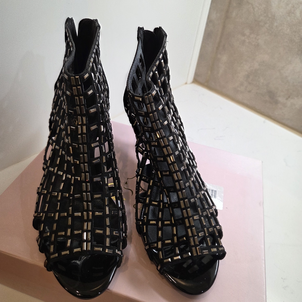 Elegant Black and Silver Women's Heels
